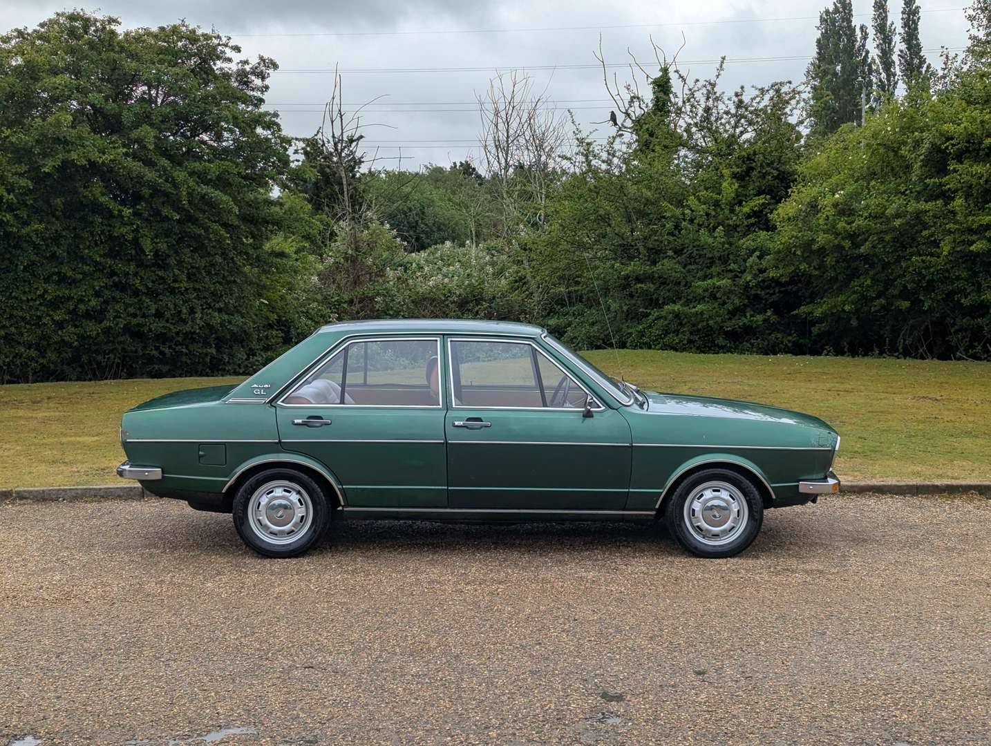 <p>1975 AUDI 80 GL</p>