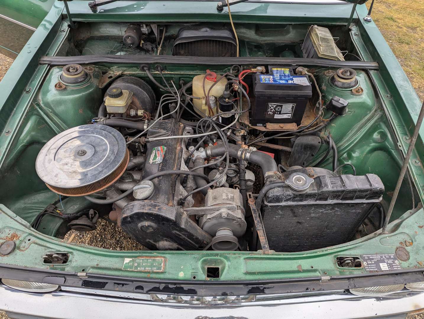 <p>1975 AUDI 80 GL</p>