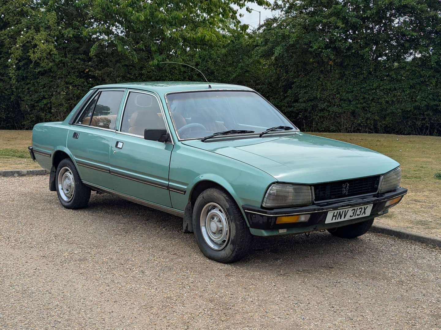 <p>1982 PEUGEOT 505</p>