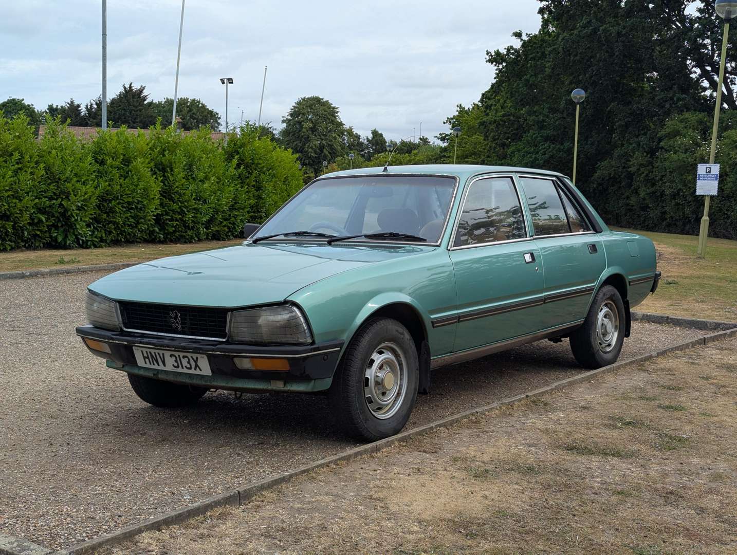 <p>1982 PEUGEOT 505</p>