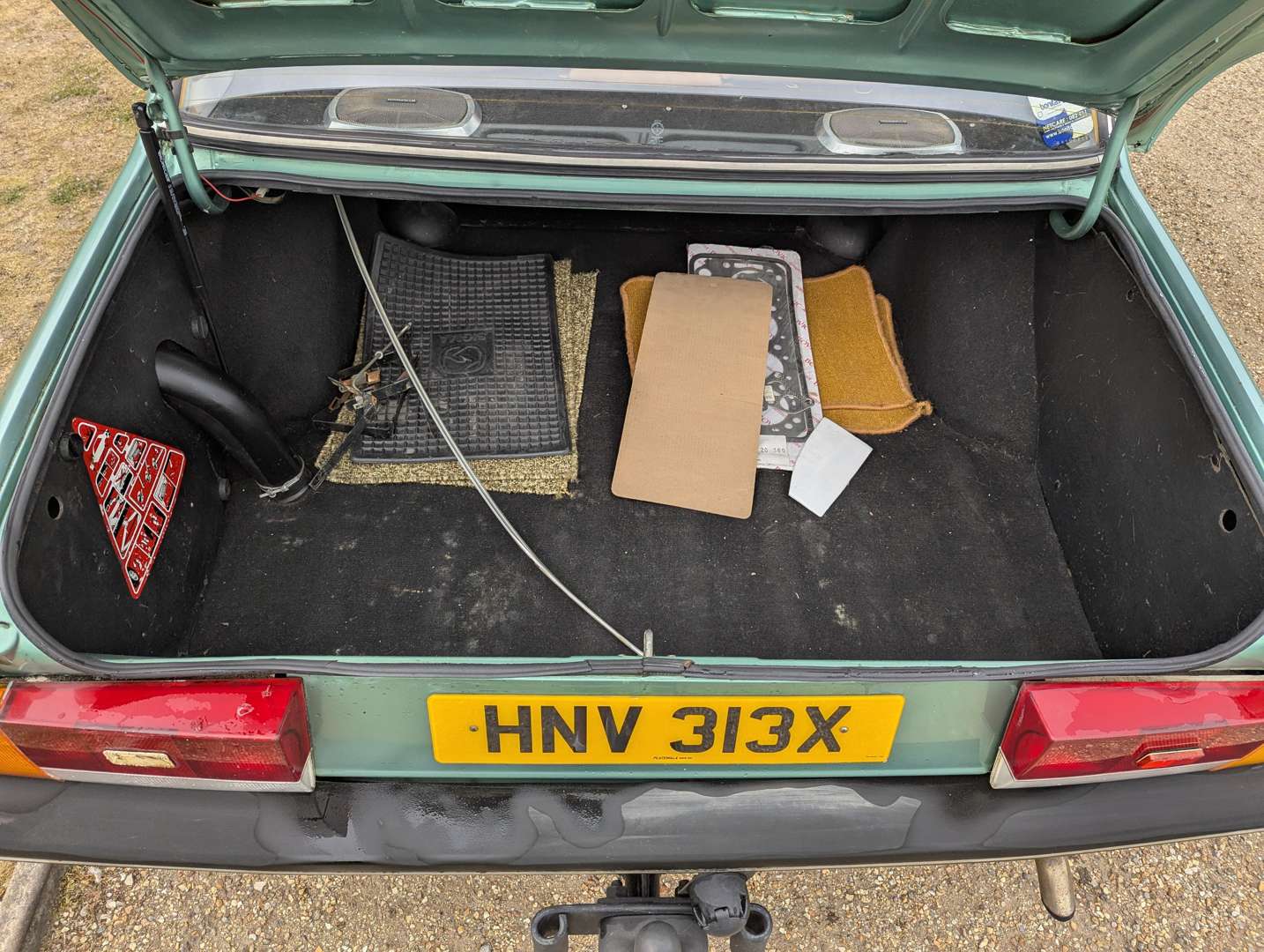 <p>1982 PEUGEOT 505</p>