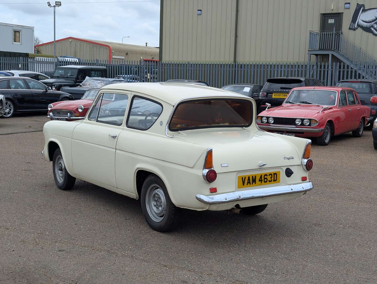 <p>1966 FORD ANGLIA</p>