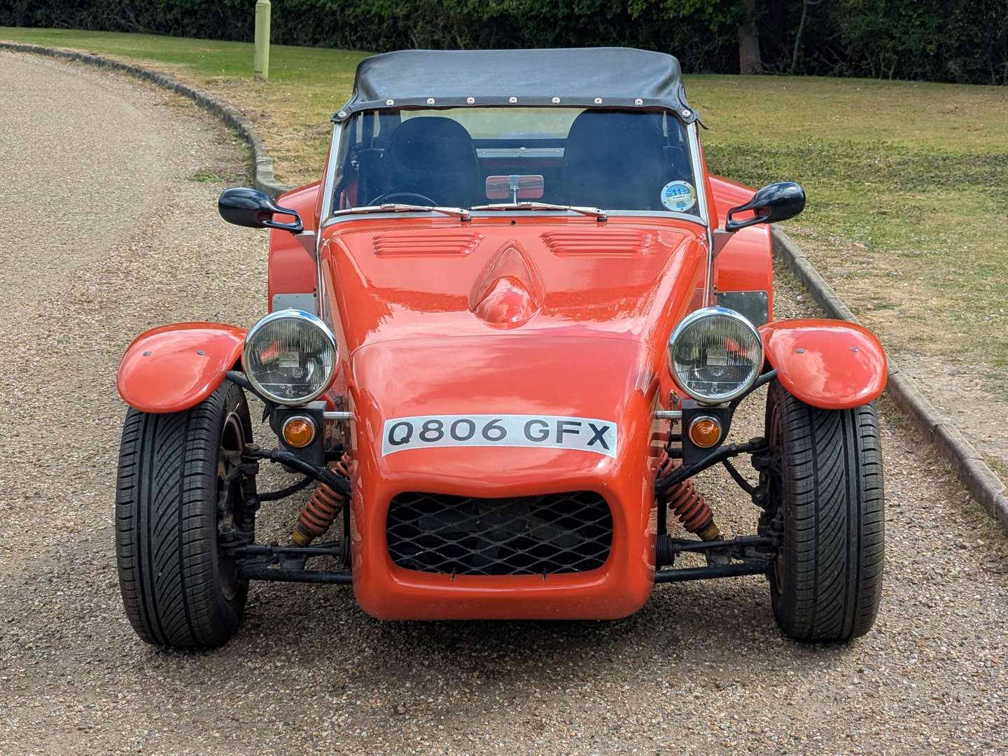 <p>1992 RACECORP LA1</p>