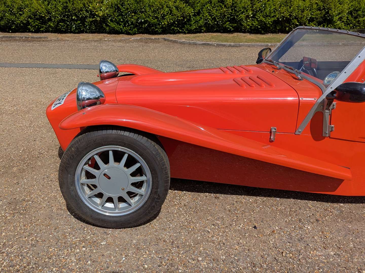 <p>1992 RACECORP LA1</p>