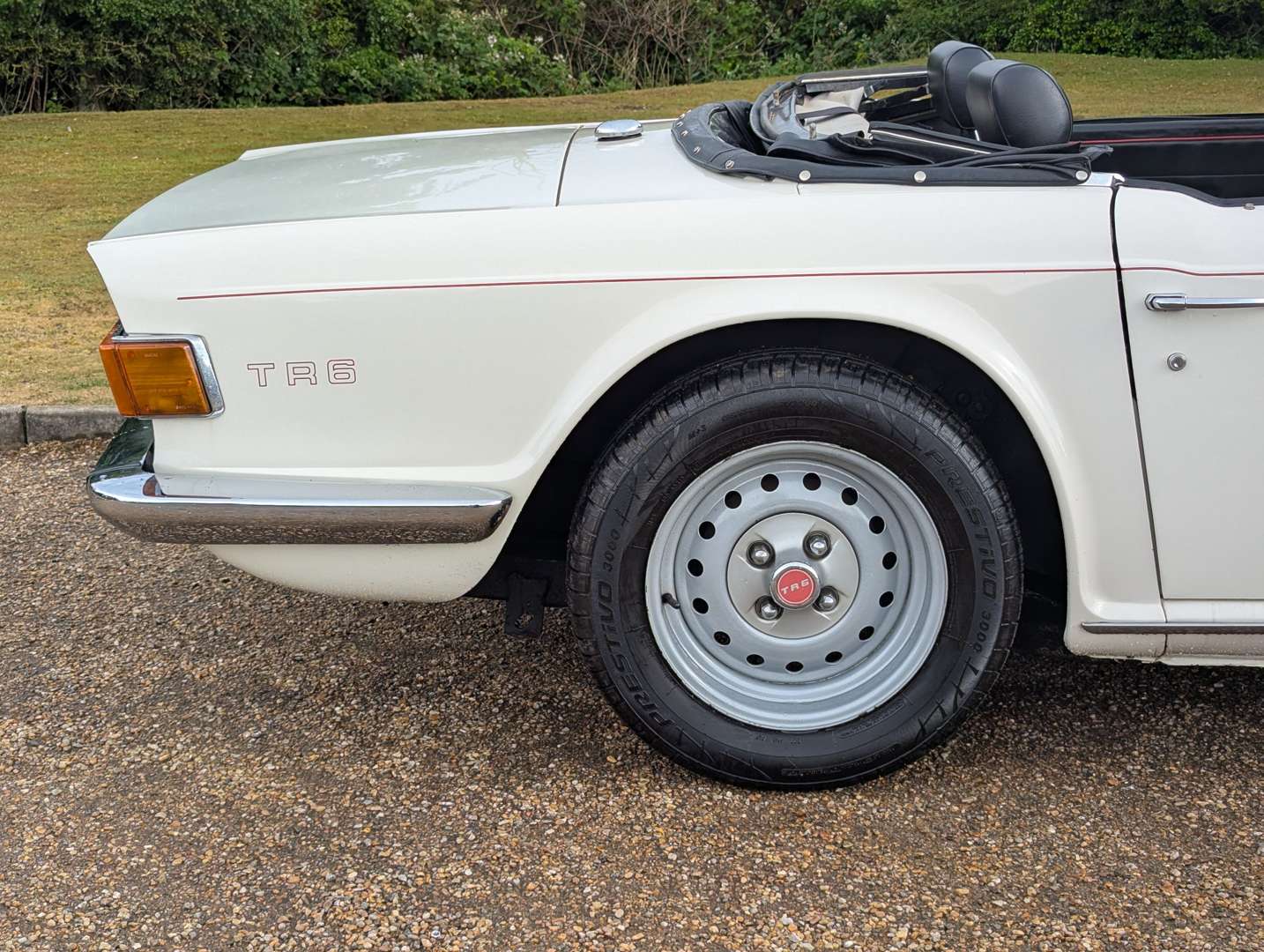 <p>1975 TRIUMPH TR6</p>