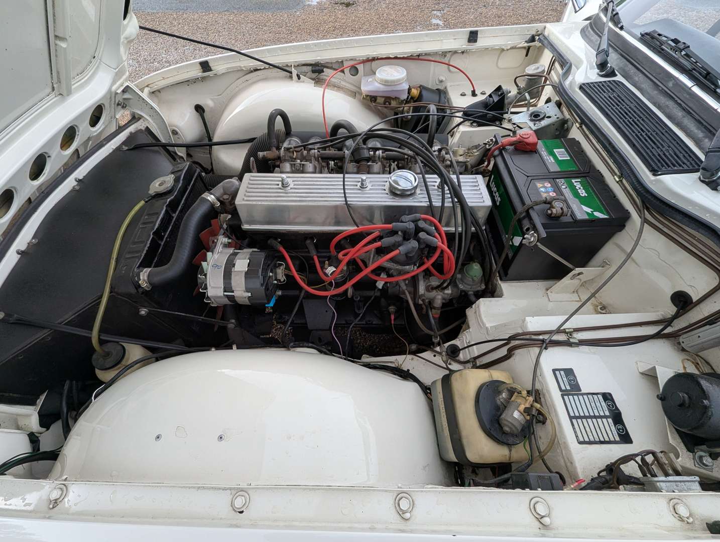 <p>1975 TRIUMPH TR6</p>