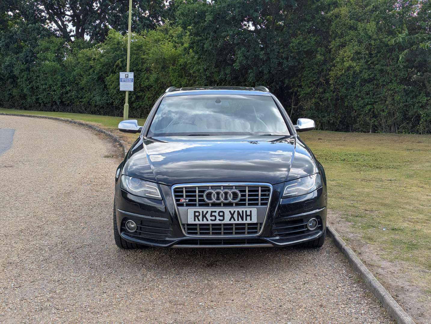 <p>2010 AUDI S4 T QUATTRO</p>