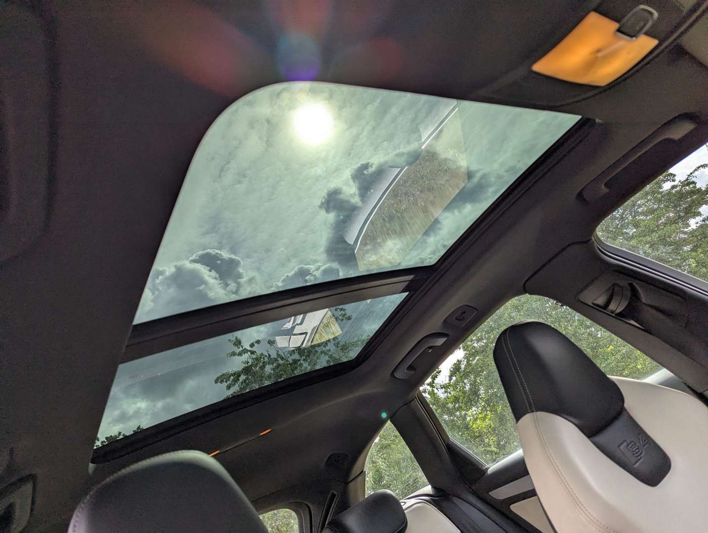 <p>2010 AUDI S4 T QUATTRO</p>
