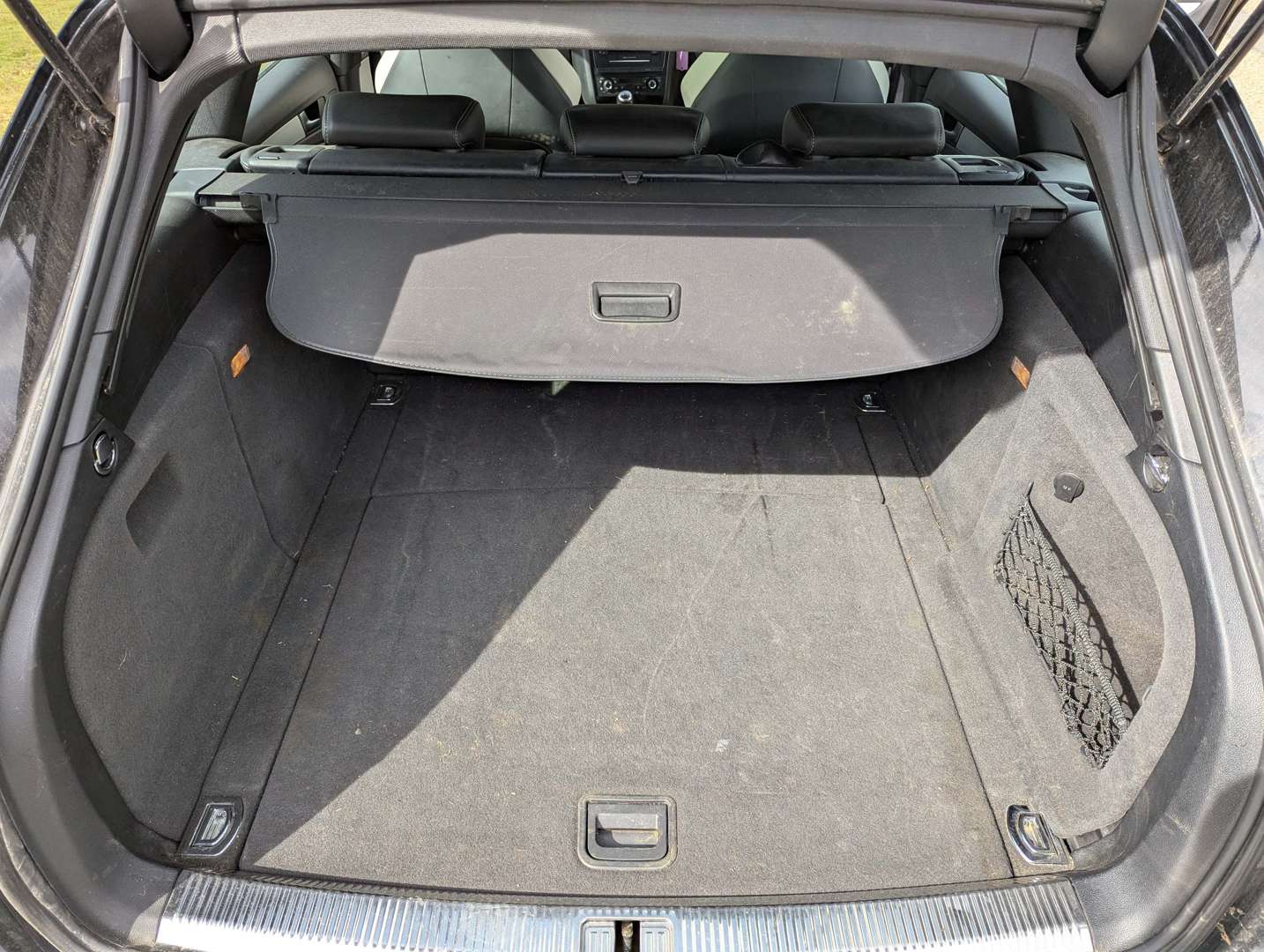 <p>2010 AUDI S4 T QUATTRO</p>