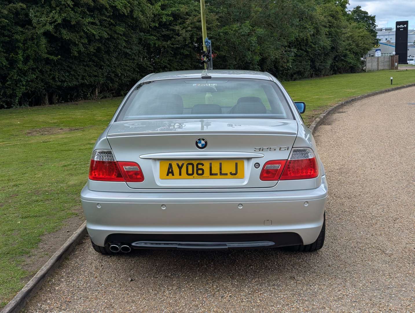 <p>2006 BMW 325CI M SPORT AUTO</p>