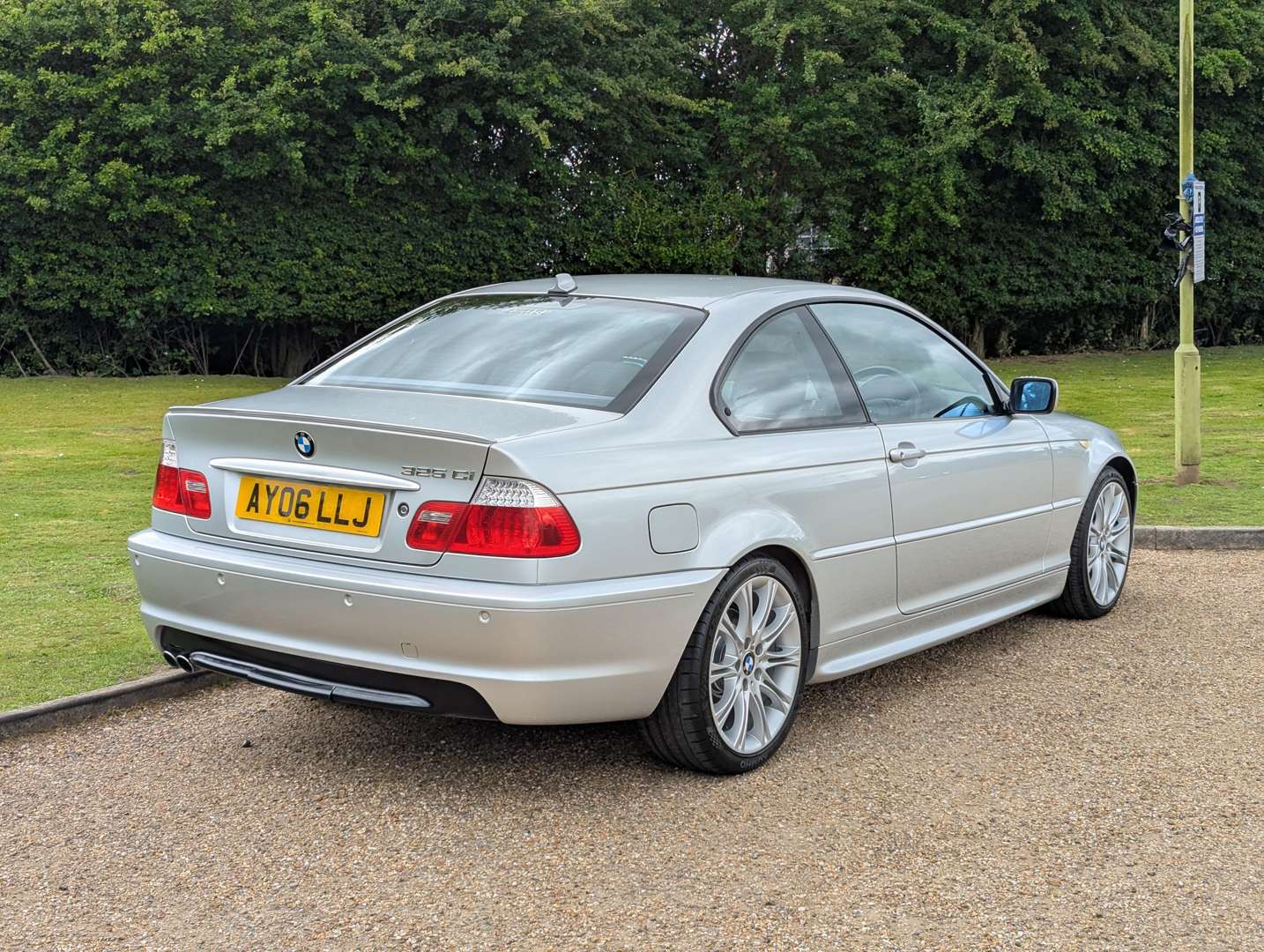 <p>2006 BMW 325CI M SPORT AUTO</p>