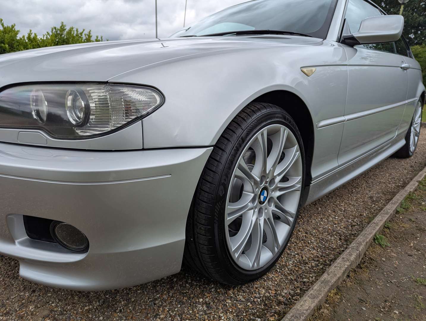 <p>2006 BMW 325CI M SPORT AUTO</p>