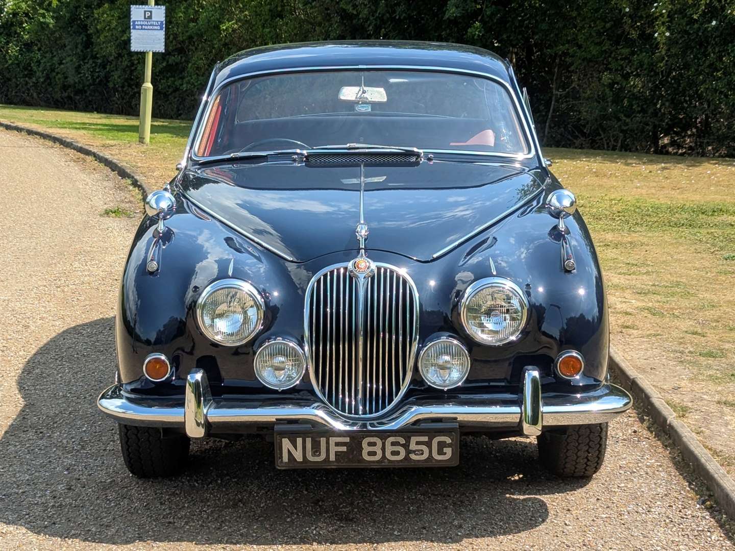 <p>1968 JAGUAR MKII 240 AUTO</p>