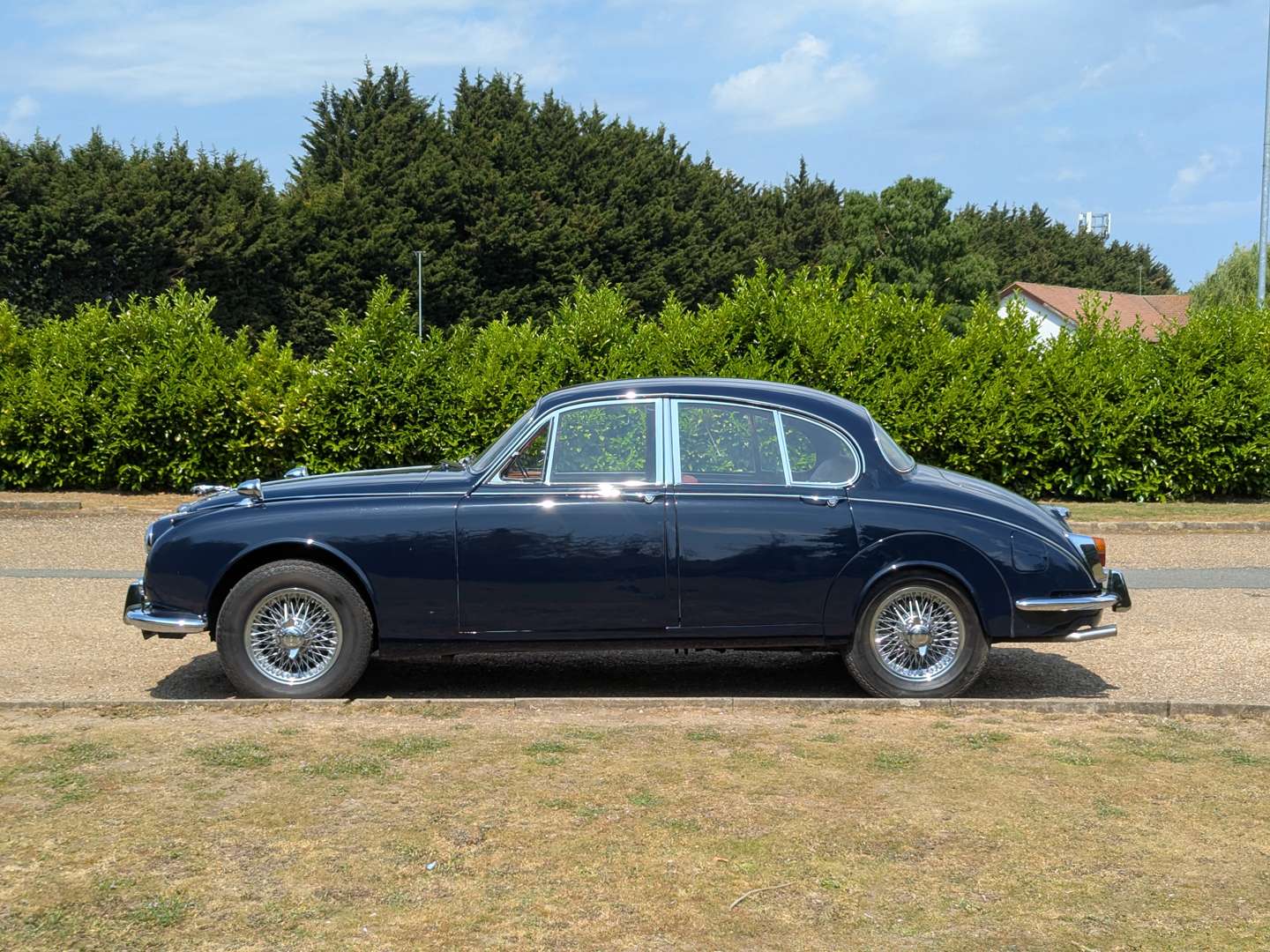 <p>1968 JAGUAR MKII 240 AUTO</p>