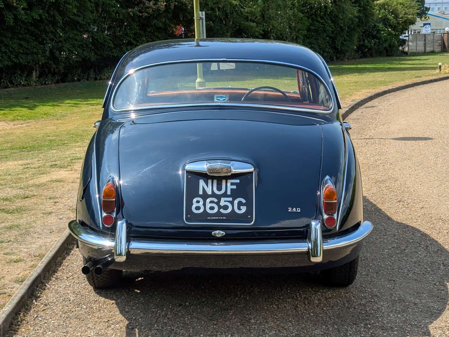 <p>1968 JAGUAR MKII 240 AUTO</p>