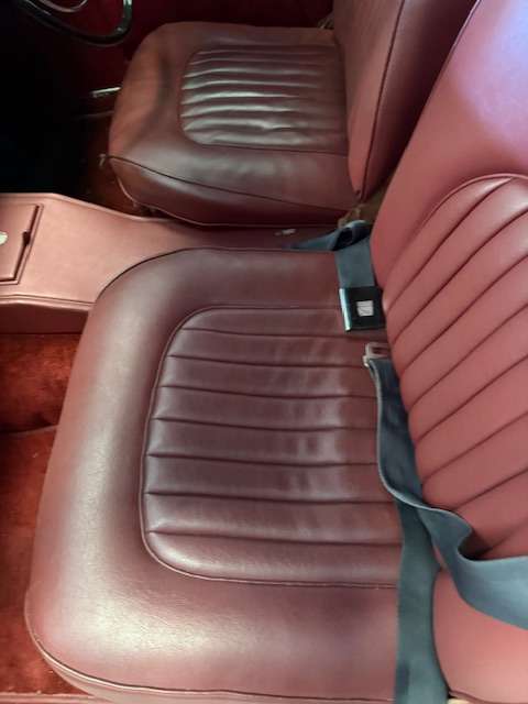 <p>1968 JAGUAR MKII 240 AUTO</p>
