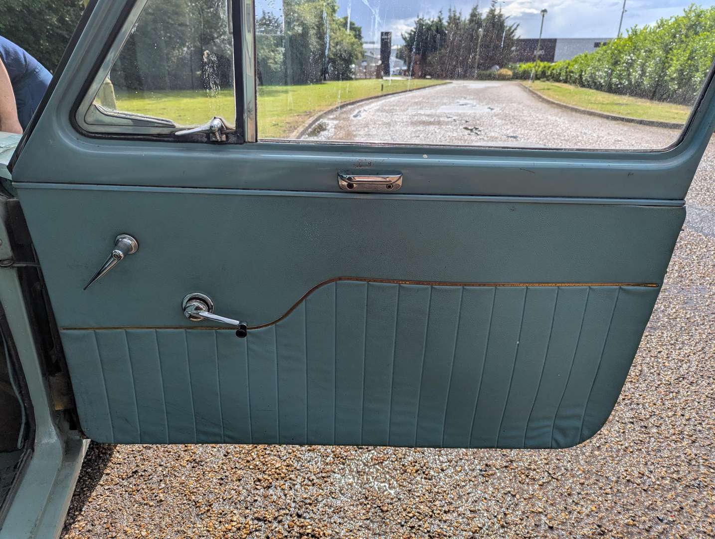 <p>1962 AUSTIN A40 FARINA</p>