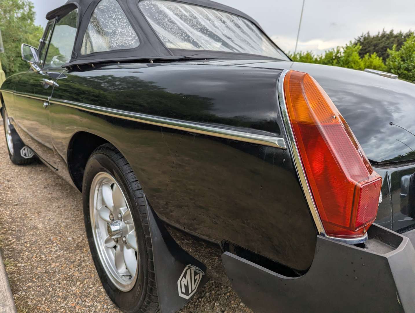 <p>1978 MG B ROADSTER</p>