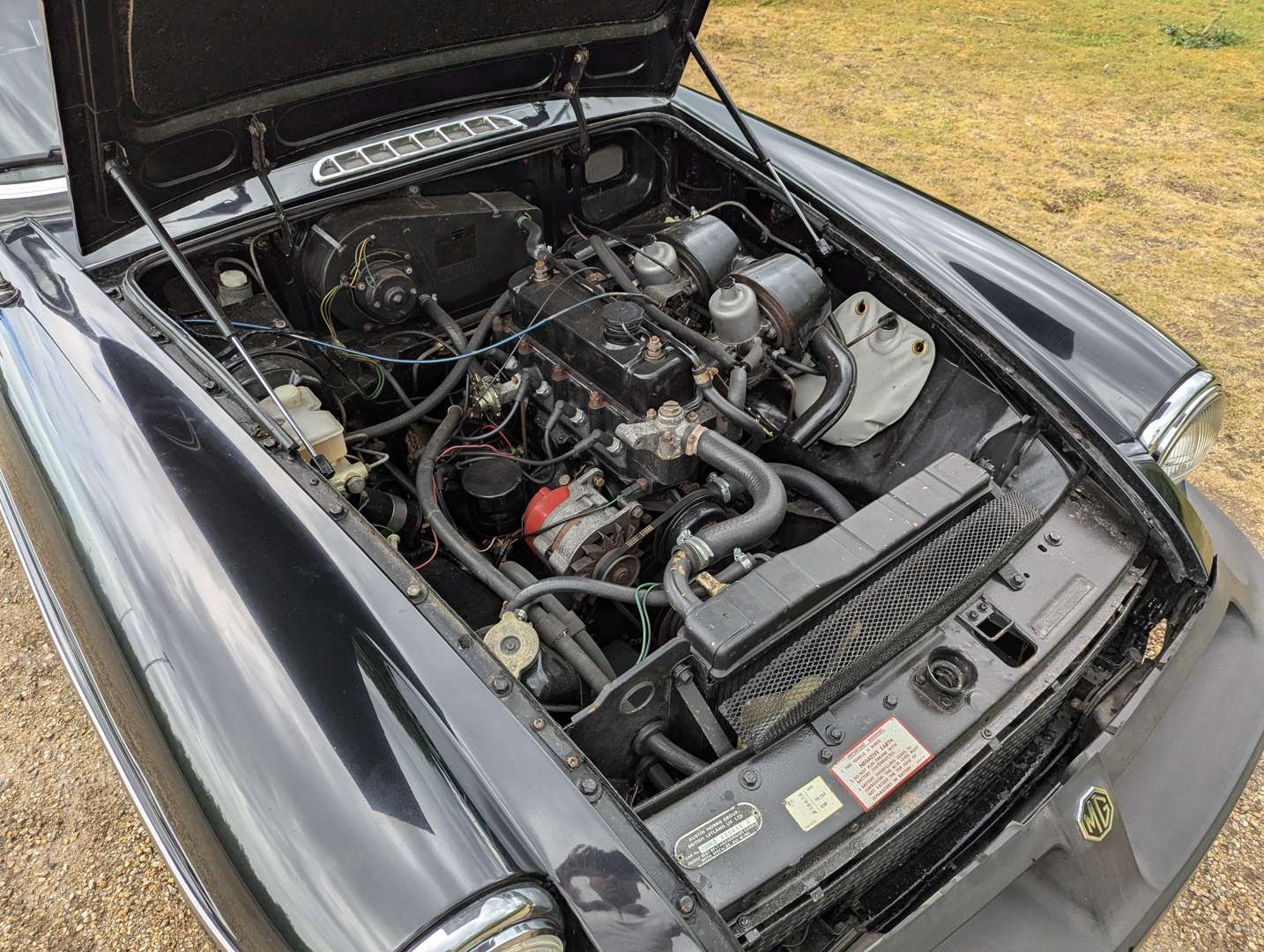 <p>1978 MG B ROADSTER</p>