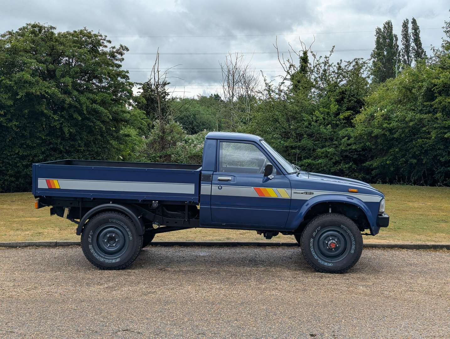 <p>1983 TOYOTA HI-LUX</p>