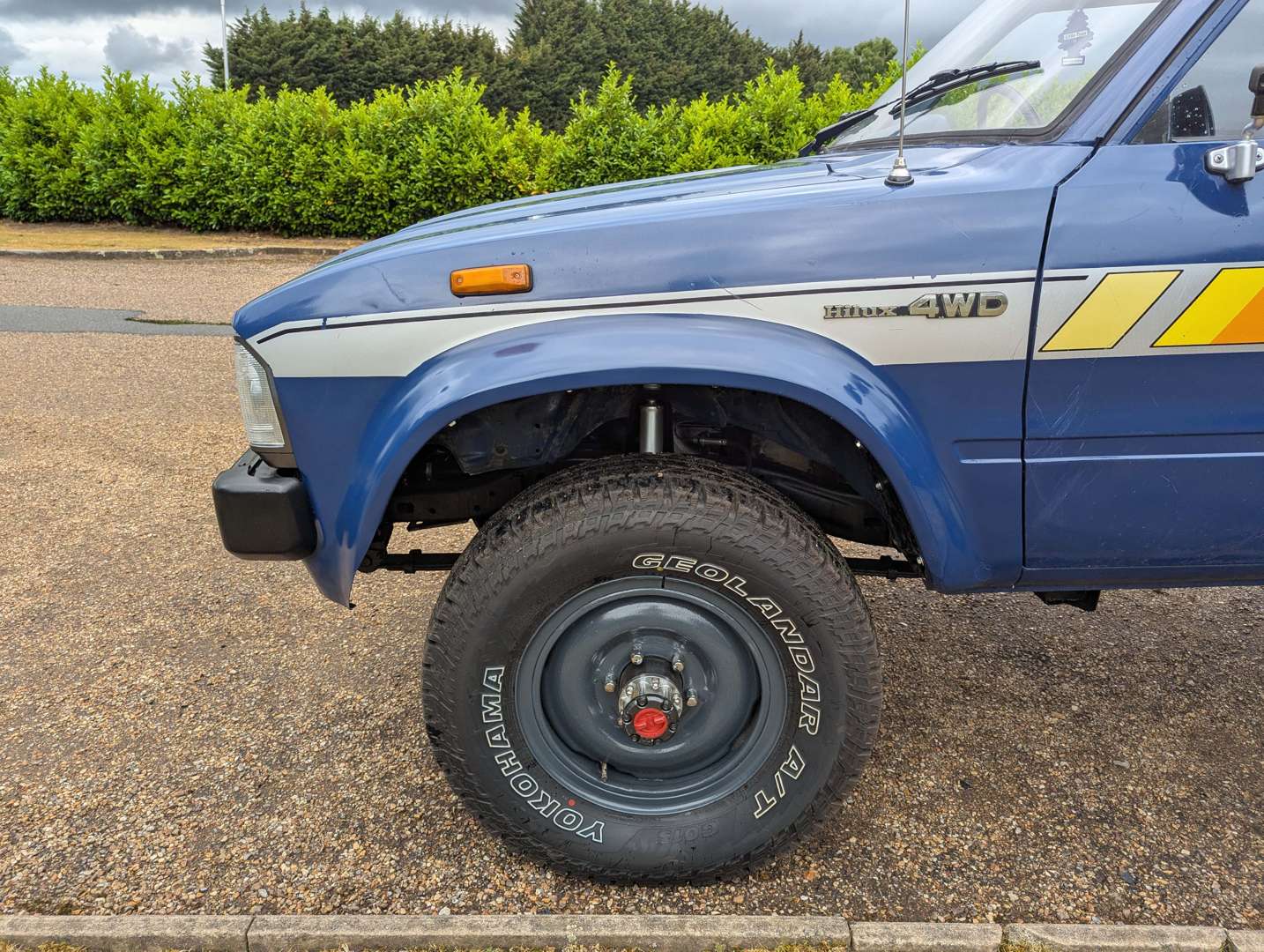 <p>1983 TOYOTA HI-LUX</p>
