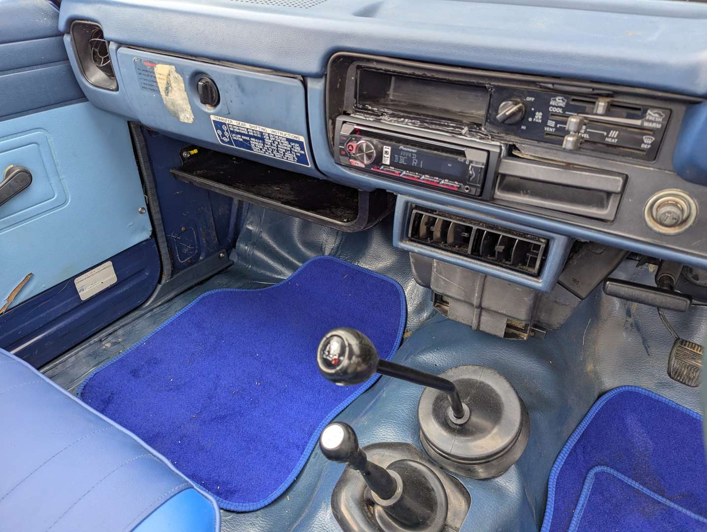 <p>1983 TOYOTA HI-LUX</p>