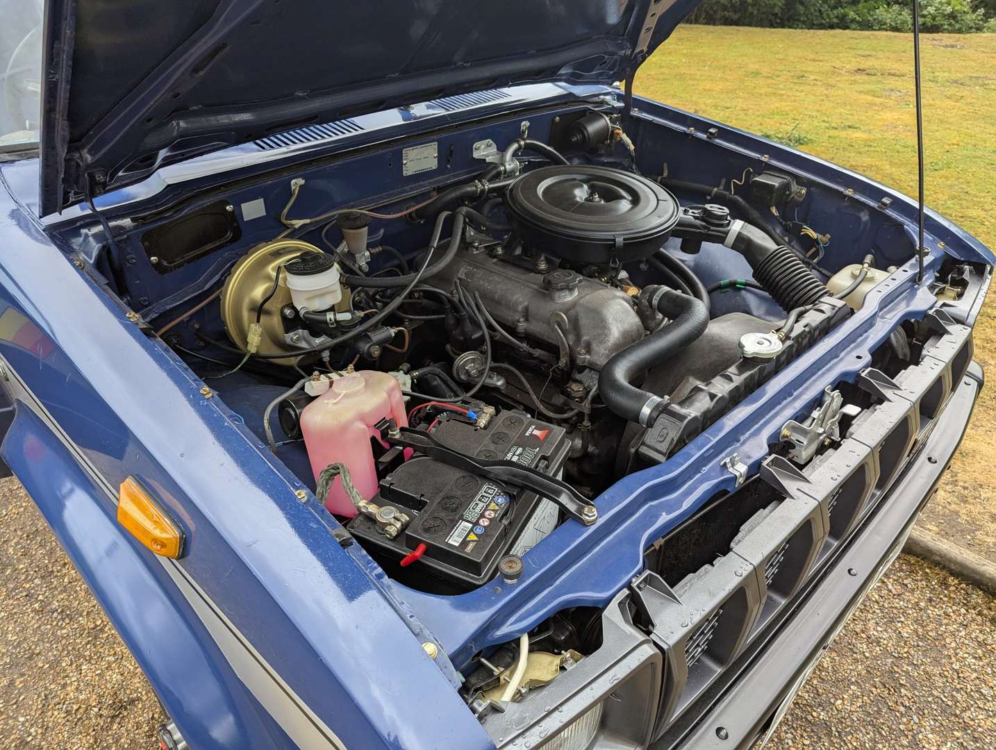 <p>1983 TOYOTA HI-LUX</p>