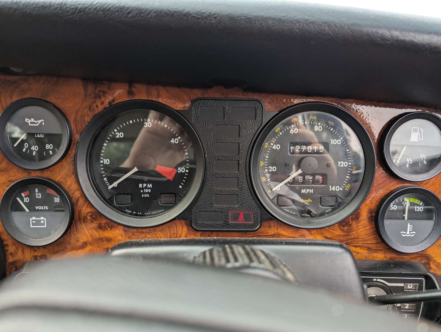 <p>1986 JAGUAR XJ6 SOVEREIGN 4.2 AUTO</p>