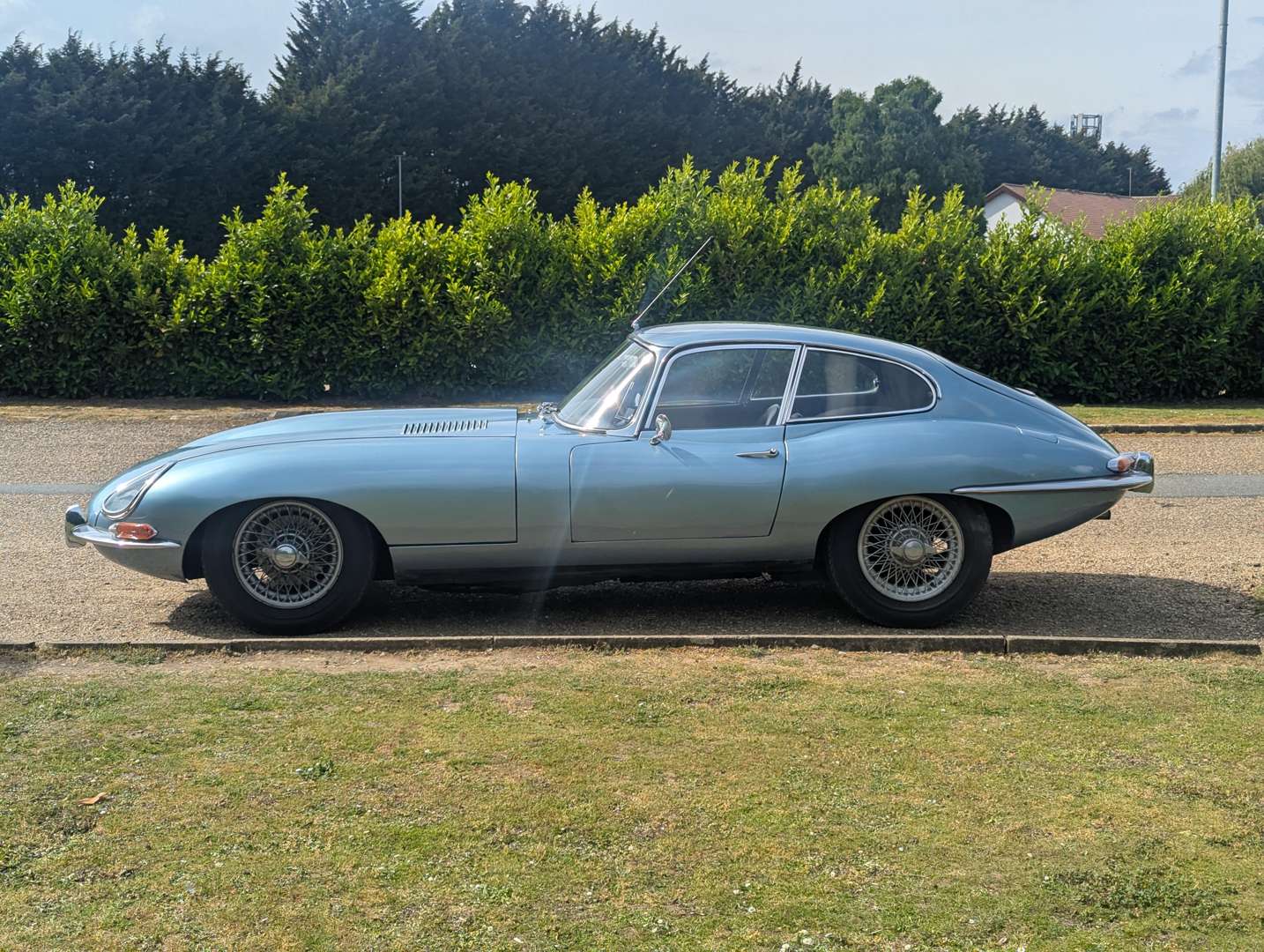 <p>1962 JAGUAR E-TYPE SERIES I 3.8 FHC</p>