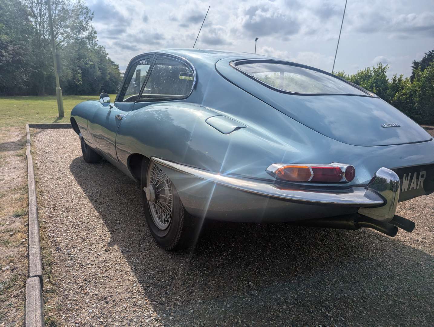 <p>1962 JAGUAR E-TYPE SERIES I 3.8 FHC</p>