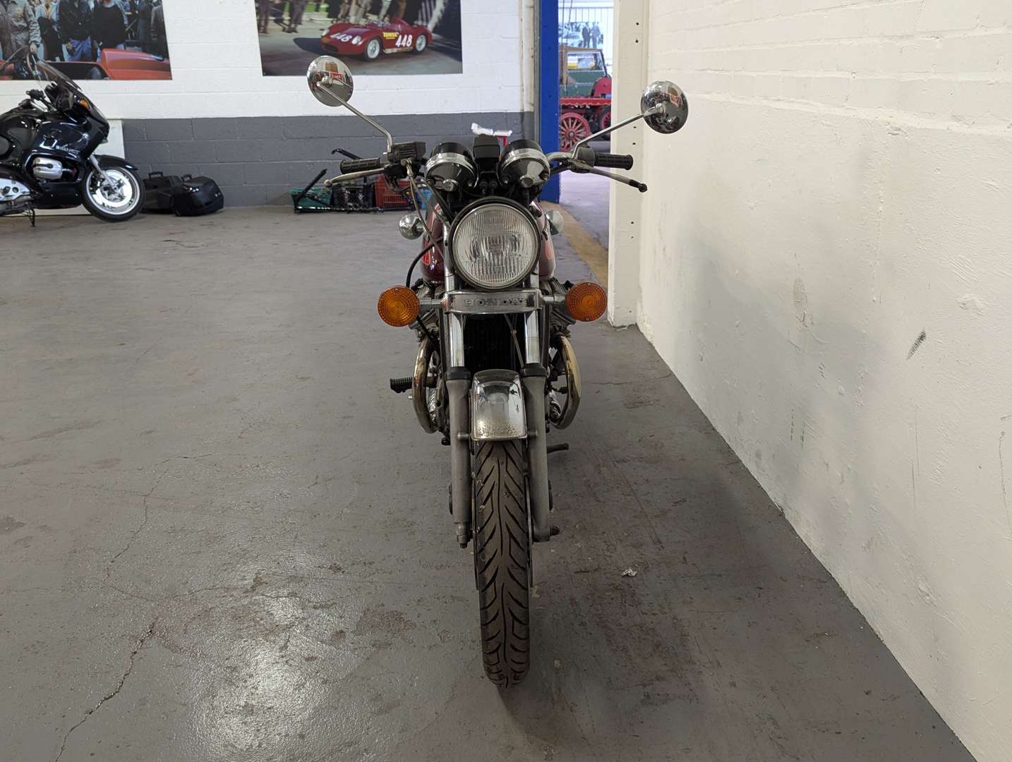 <p>1980 HONDA CX 500 DELUXE</p>