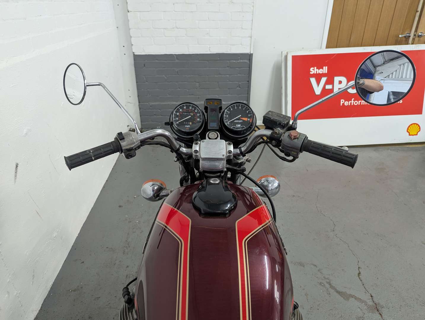 <p>1980 HONDA CX 500 DELUXE</p>