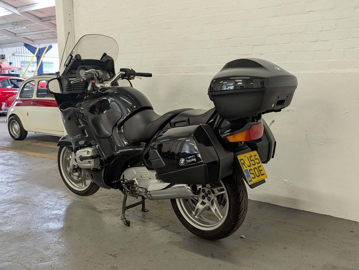 <p>2005 BMW R1150 RT</p>