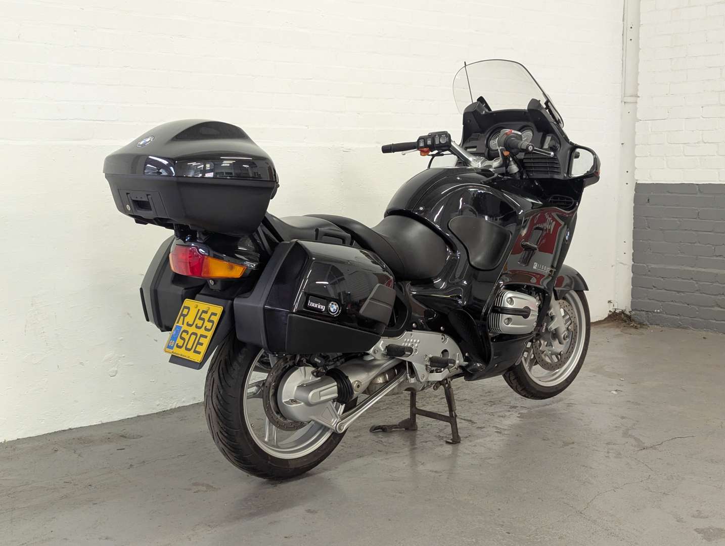 <p>2005 BMW R1150 RT</p>
