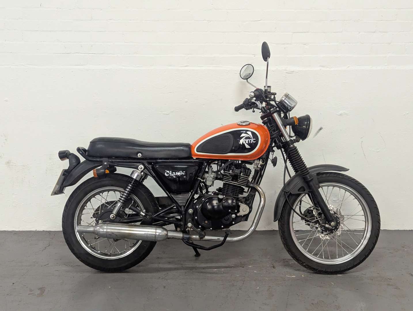 <p>2015 HERALD XF 125 GY-2D</p>