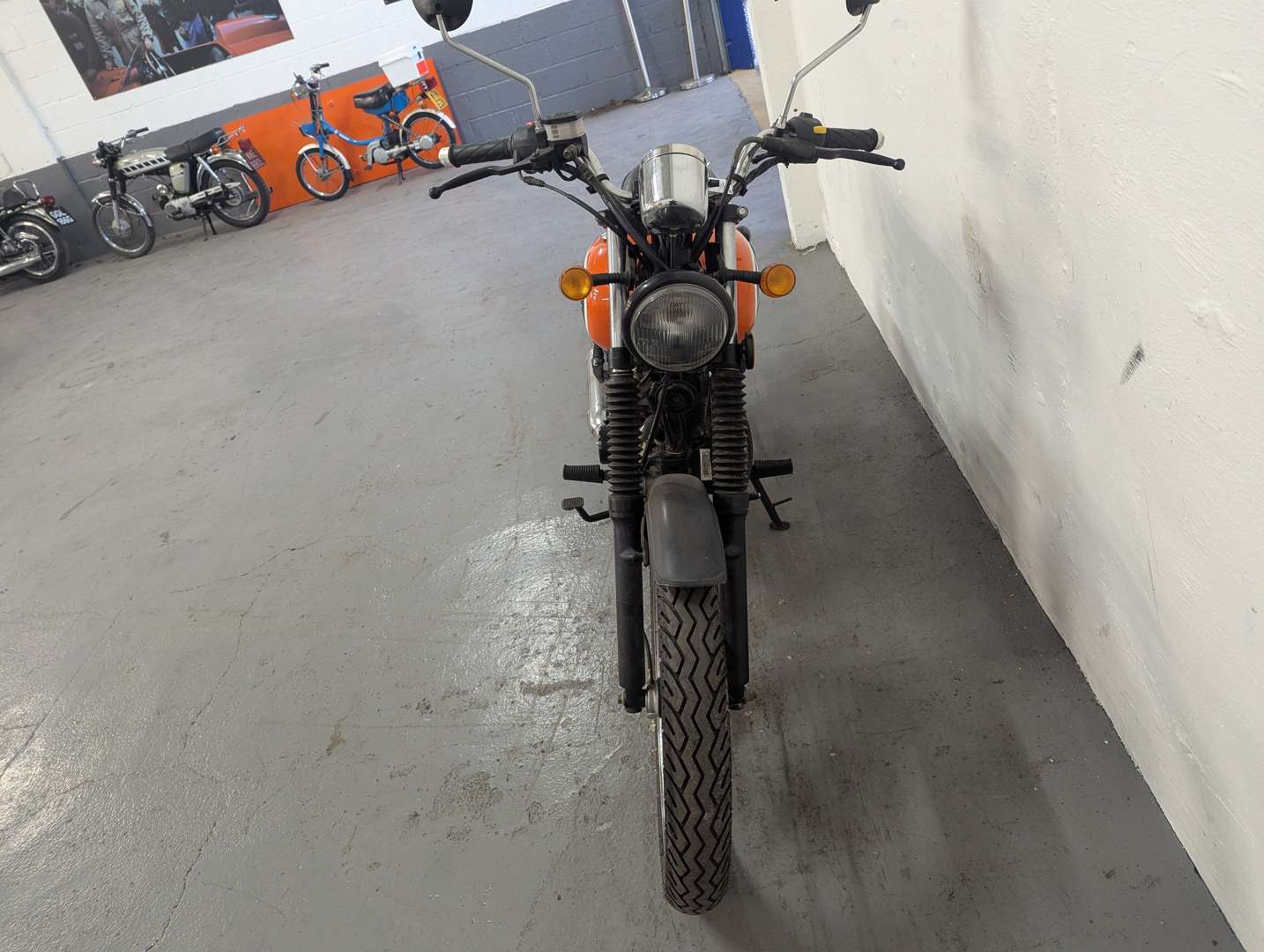 <p>2015 HERALD XF 125 GY-2D</p>