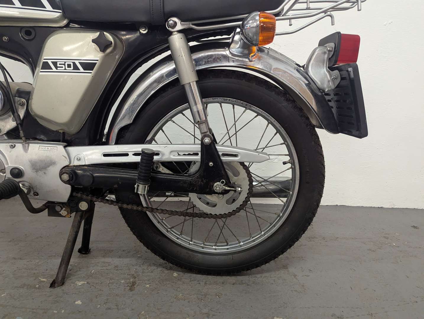 <p>1973 YAMAHA FS1E</p>