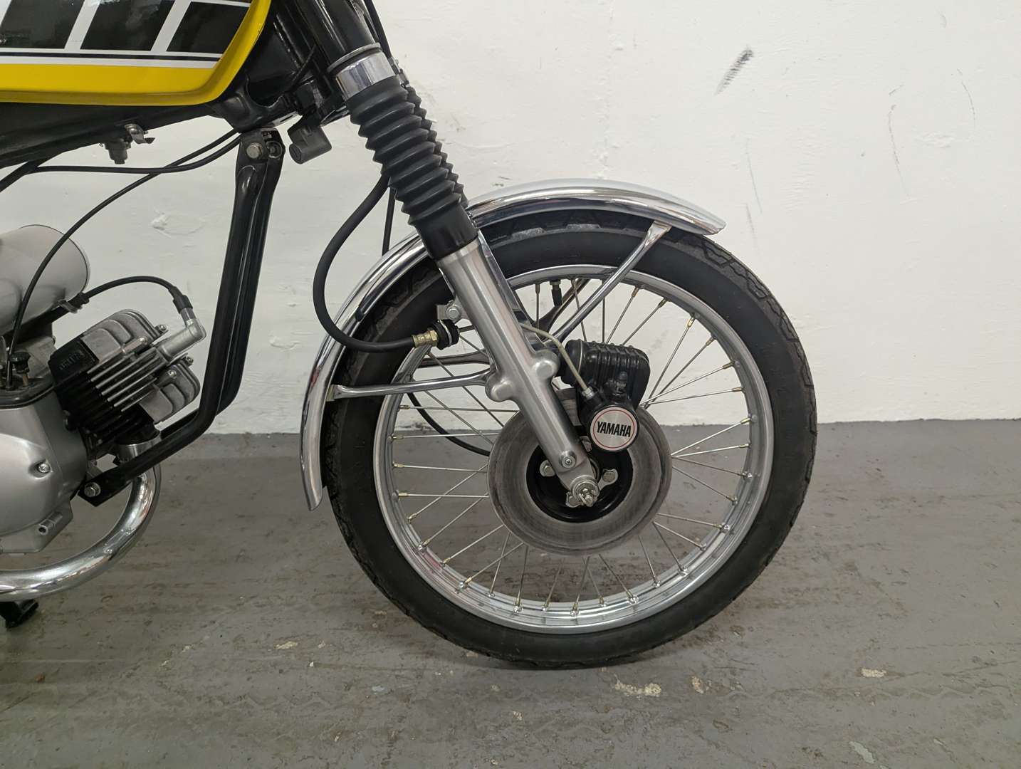 <p>1976 YAMAHA FS1E</p>