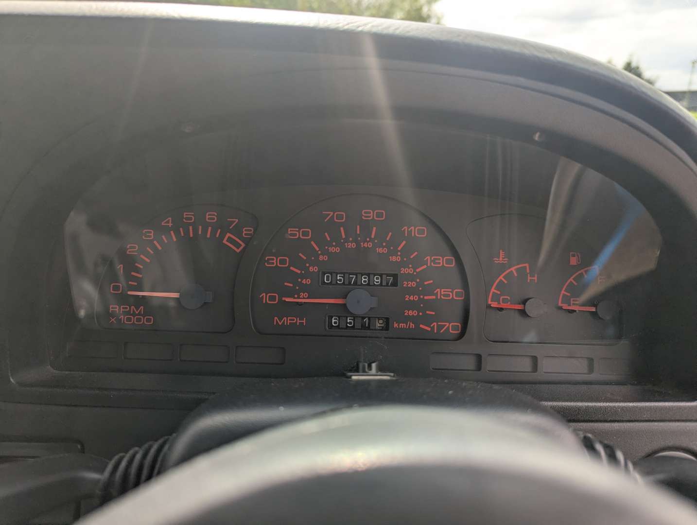 <p>1992 LOTUS ELAN SE TURBO</p>