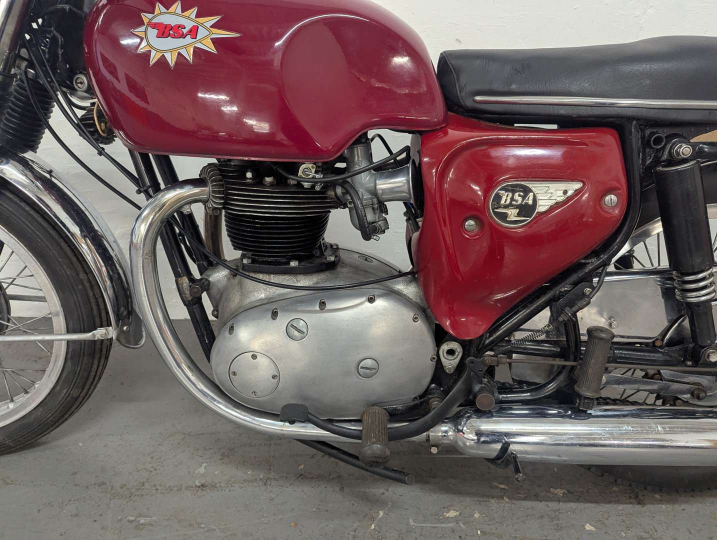 <p>1966 BSA SPITFIRE</p>