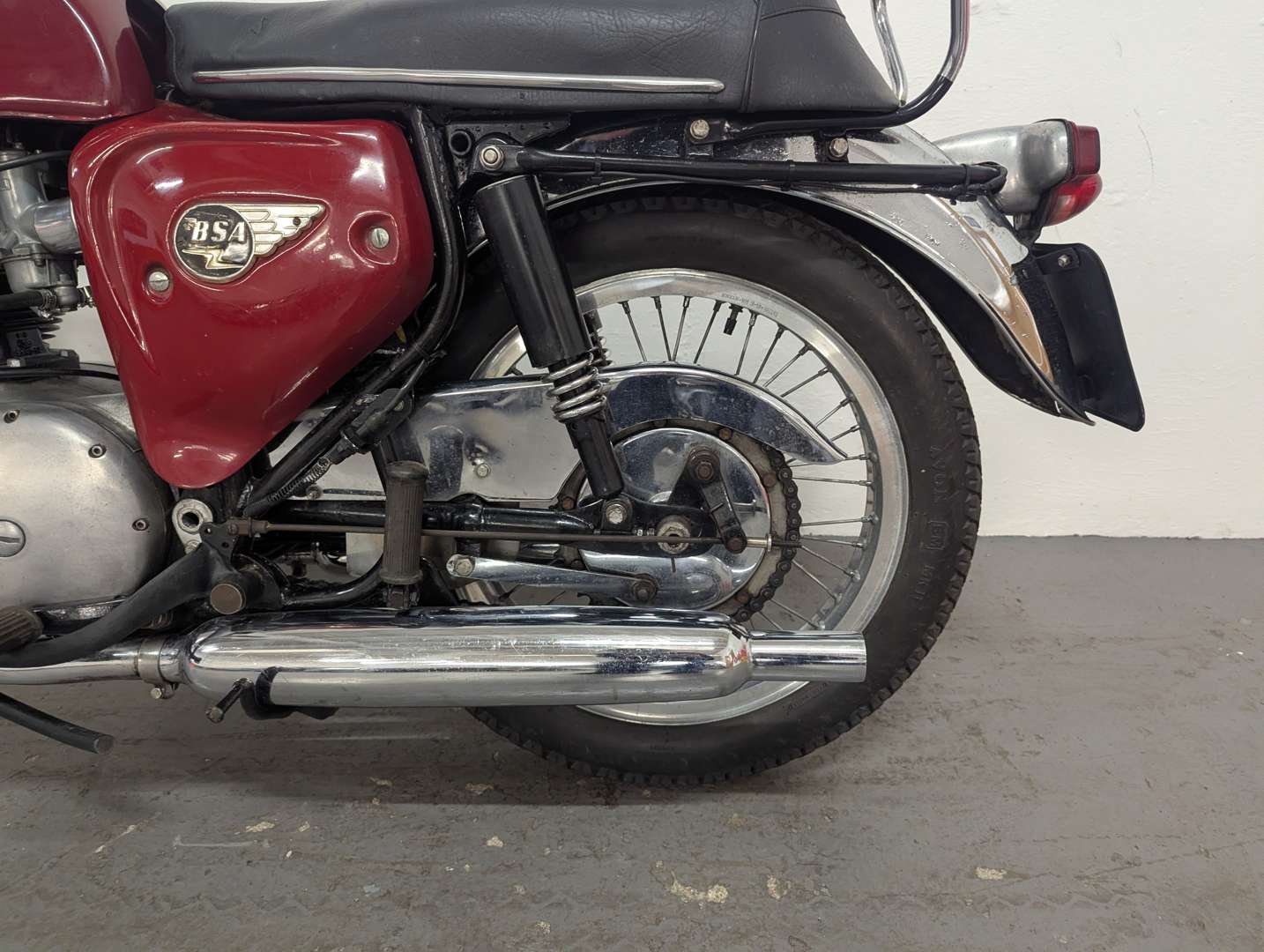 <p>1966 BSA SPITFIRE</p>
