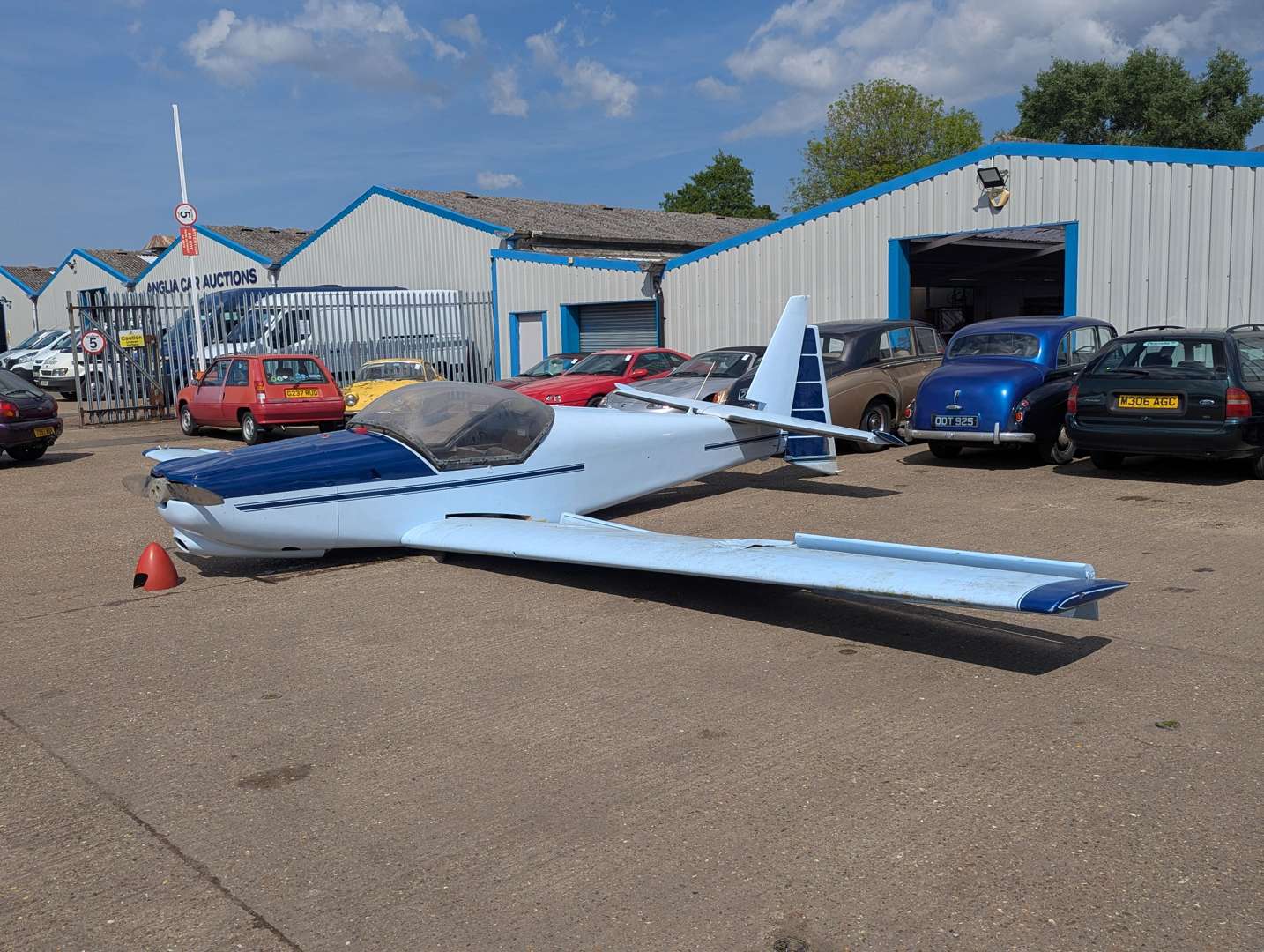 <p>1976 FOURNIER RF6B AEROPLANE</p>