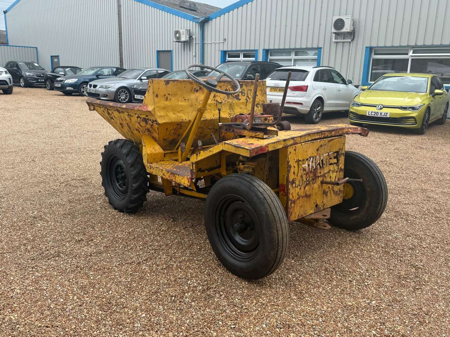 <p>THWAITES DUMPER TRUCK</p>