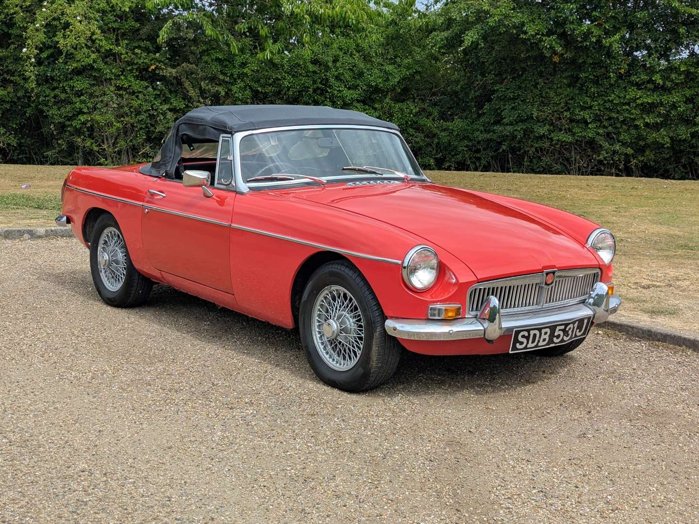 <p>1970 MG B ROADSTER</p>