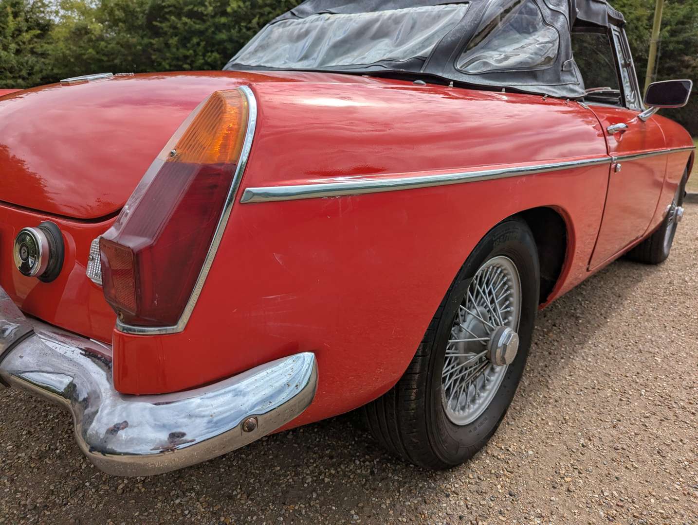 <p>1970 MG B ROADSTER</p>