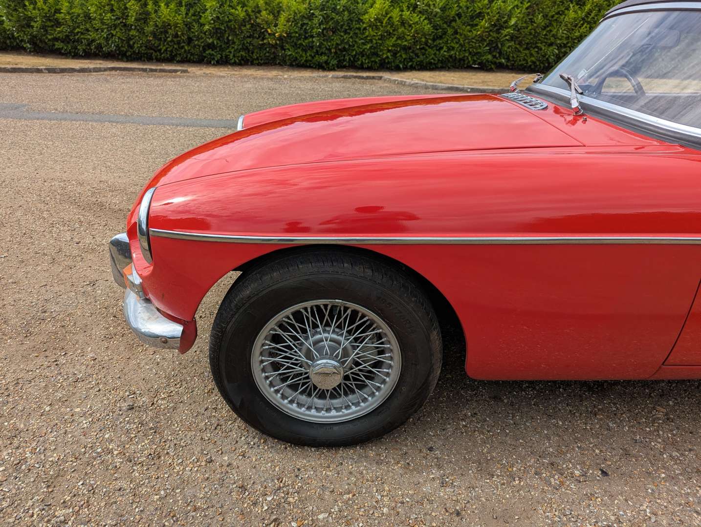 <p>1970 MG B ROADSTER</p>