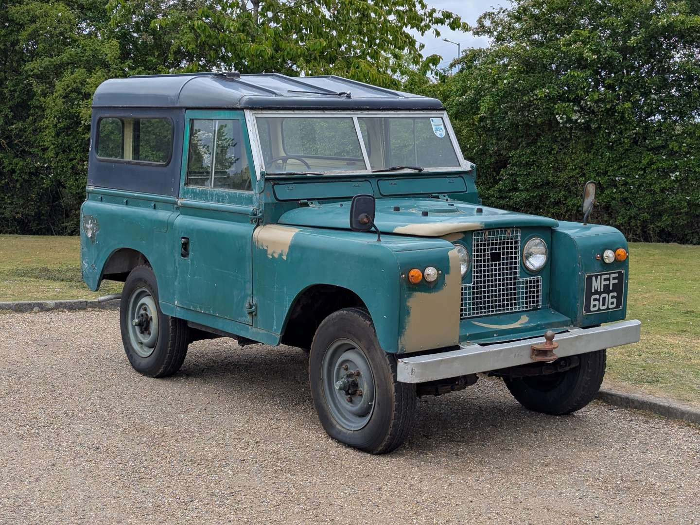 <p>1959 LAND ROVER SERIES II SWB</p>