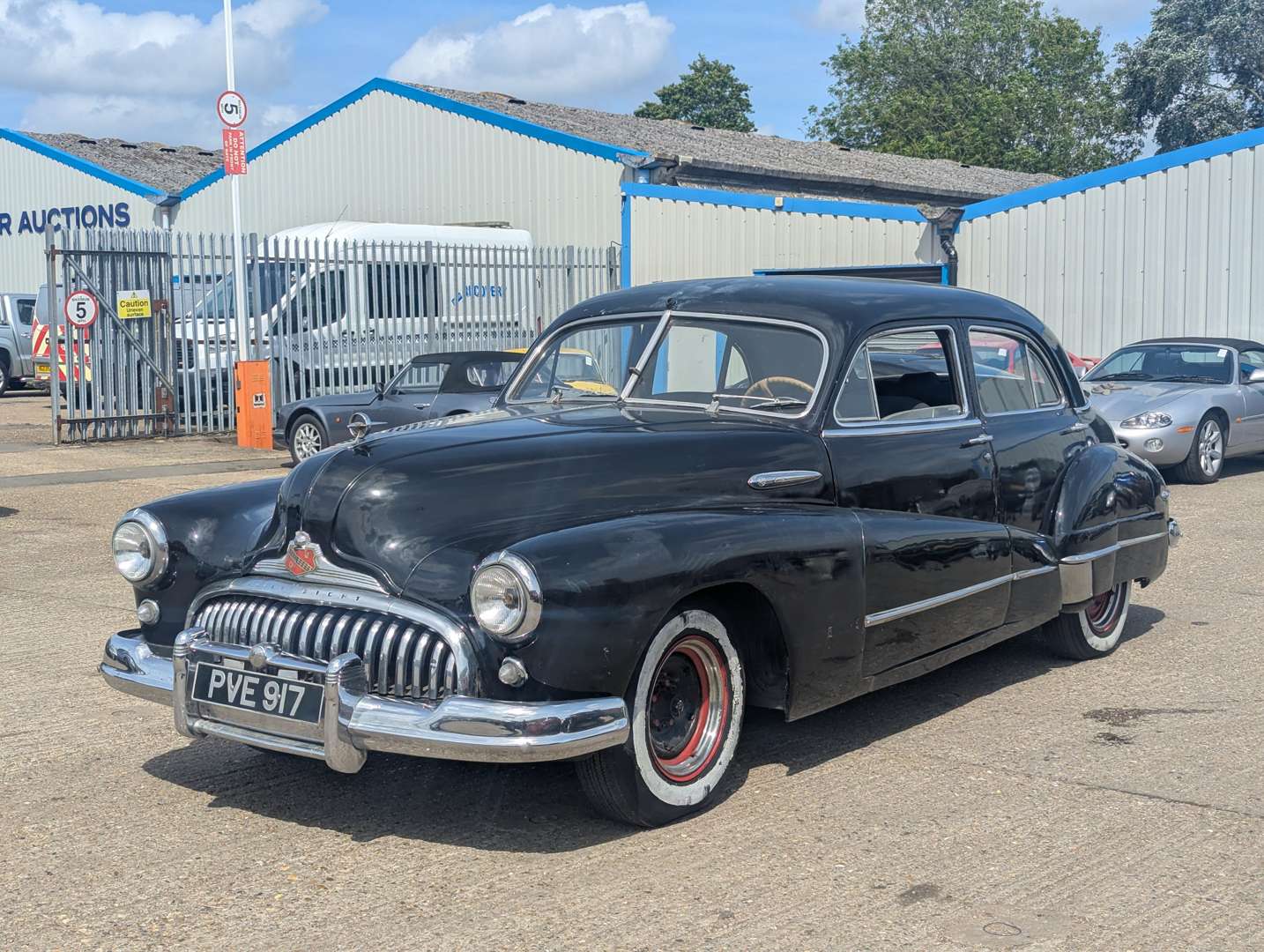 <p>1947 BUICK SUPER 8 LHD</p>