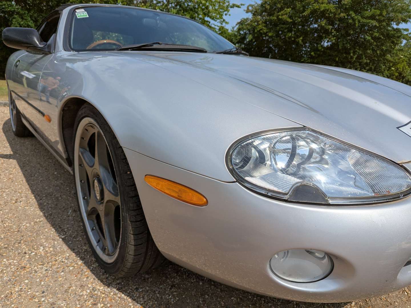 <p>2001 JAGUAR XK8 4.0 CONVERTIBLE</p>