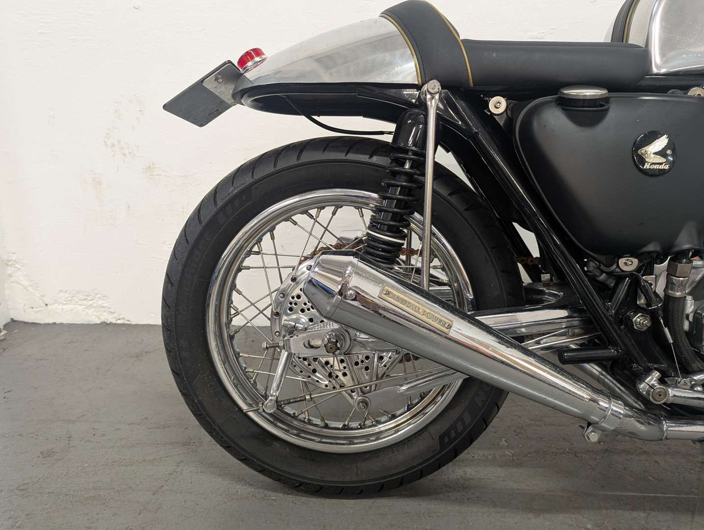 <p>1971 HONDA CB750 CAFE RACER</p>